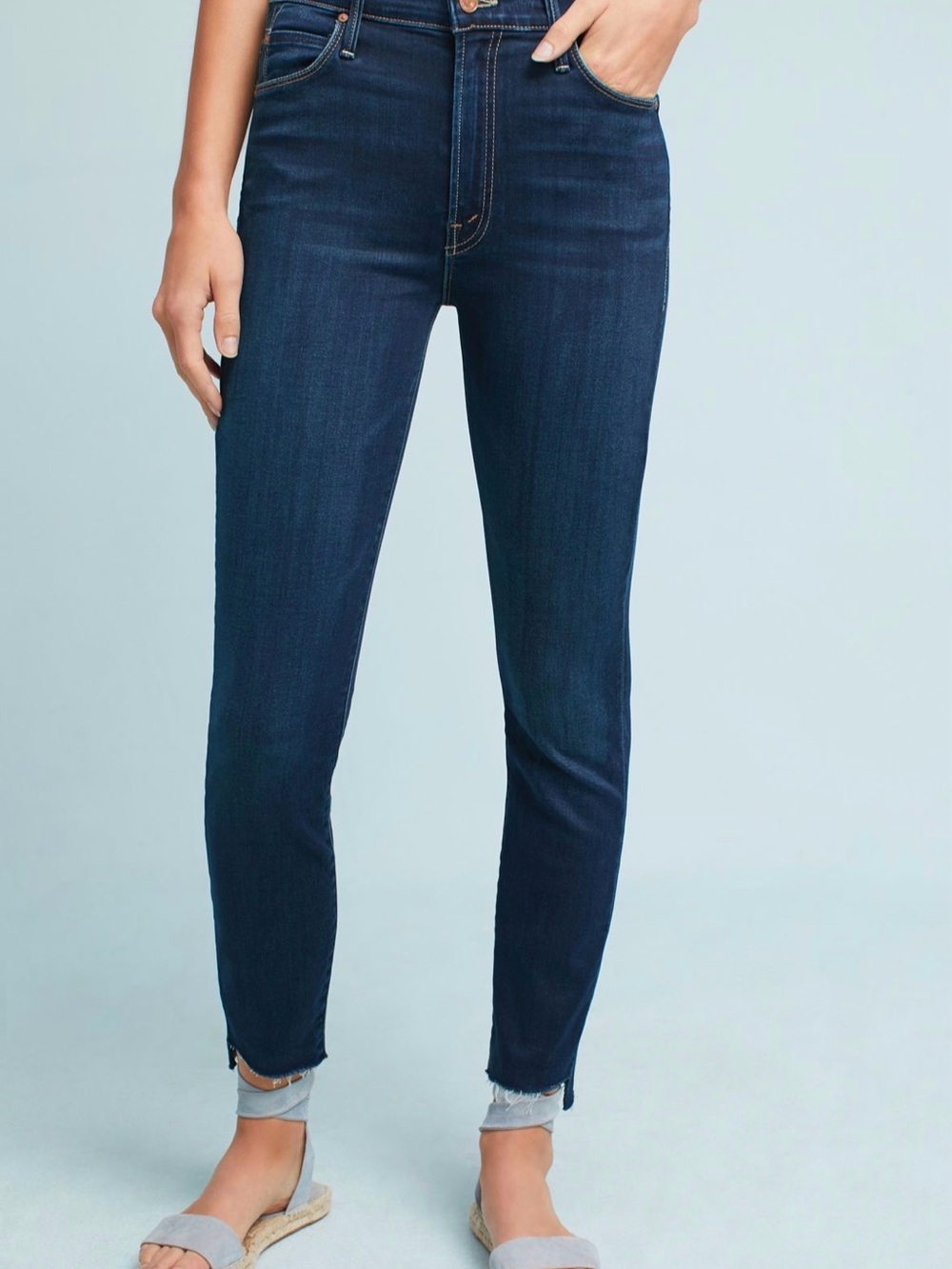 MOTHER Stunner Ankle Step Fray in the color After Hours